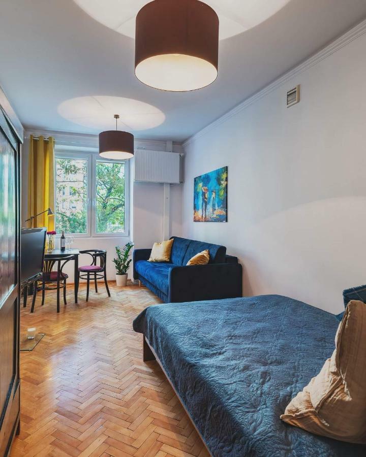 Ferienwohnung Mieszkanko Na Stawki Netflix Warschau Exterior foto